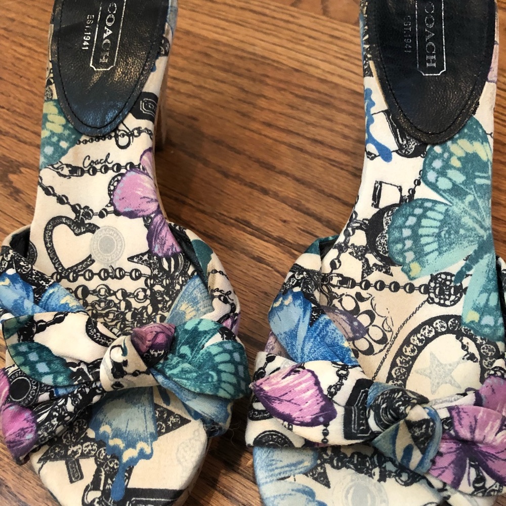Coach Sandals - Picture 3 of 5